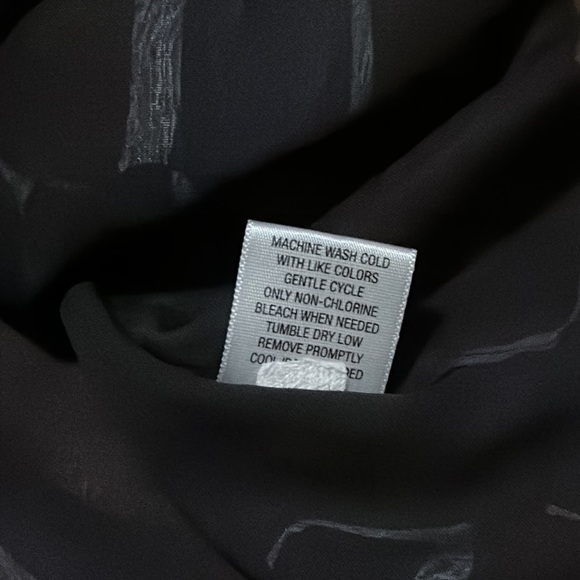 Merona Top - Picture 6 of 8